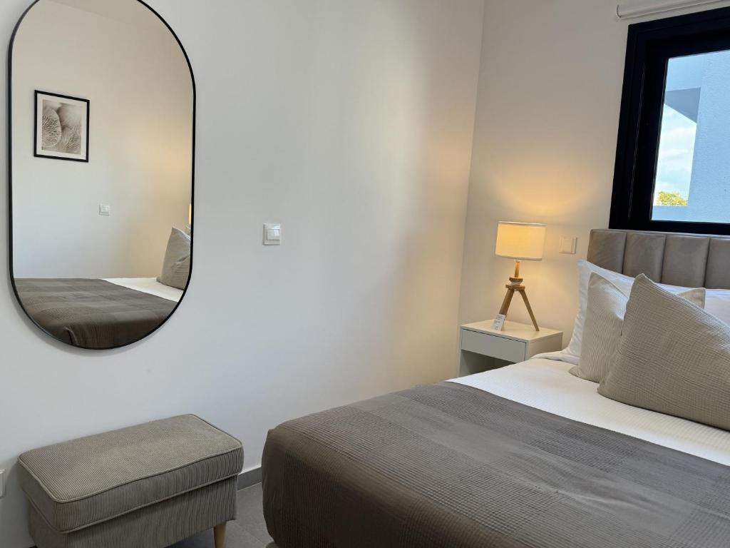 Phaedrus Living: White Hills Suites City View photo 2