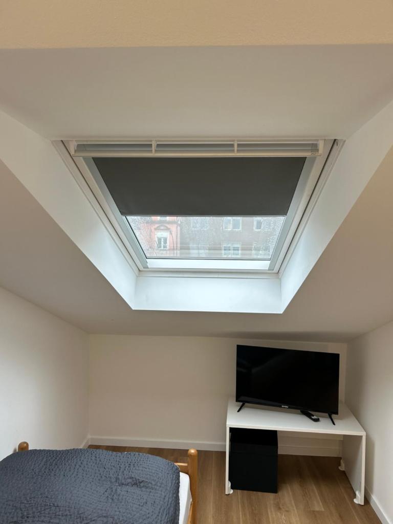 Moderne Service Apartment / Ferienwohnung - Tap to explore photos