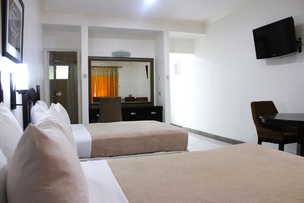 Altamont Court Hotel photo 1
