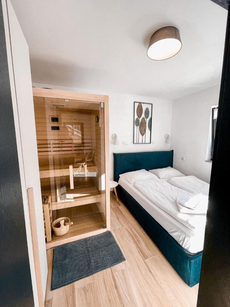 Sunshine Apartments Golte - Sauna photo 1