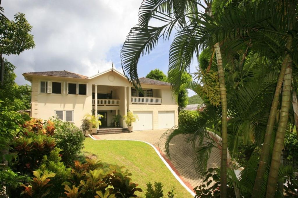 Beautiful 5-Bedroom Villa Ashiana in Marigot Bay villa photo 1