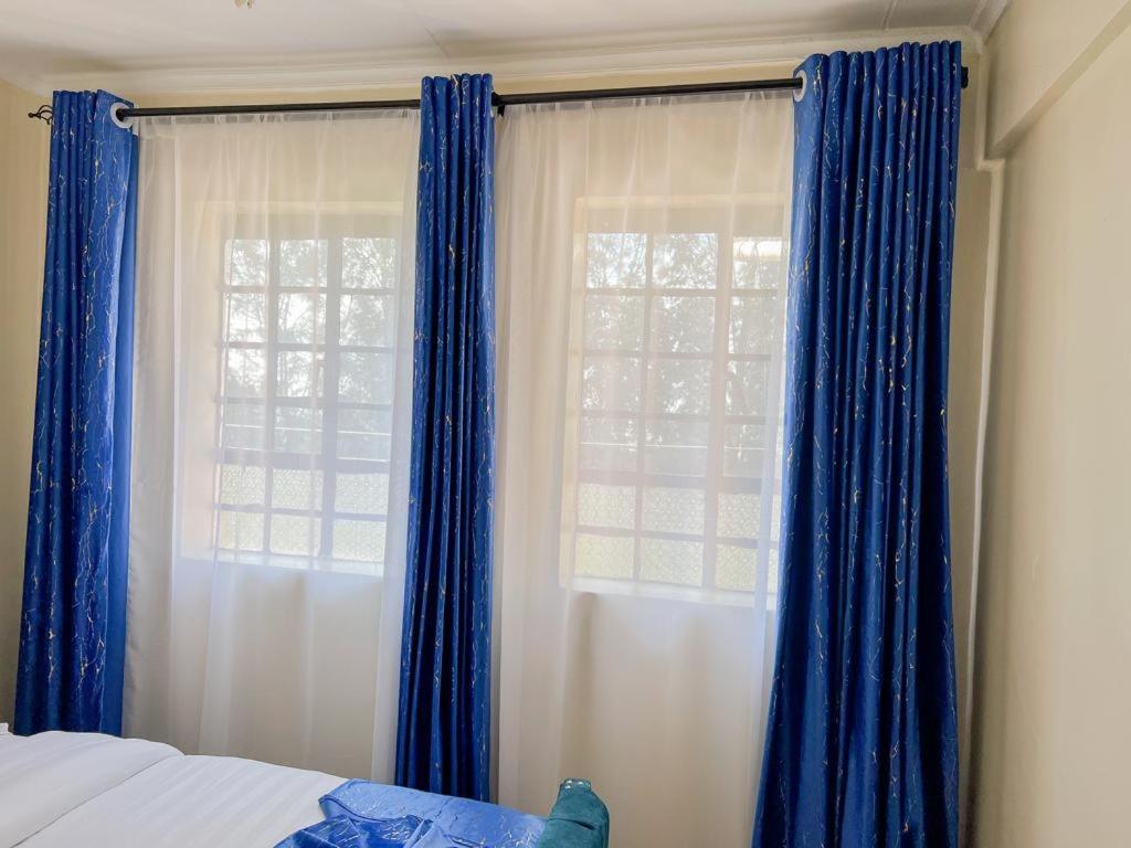 Cabre Apartments - Vibrant Haven photo 3