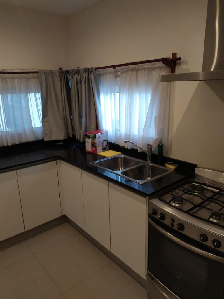 Departamento en el centro de lujan, calle mitre photo 2