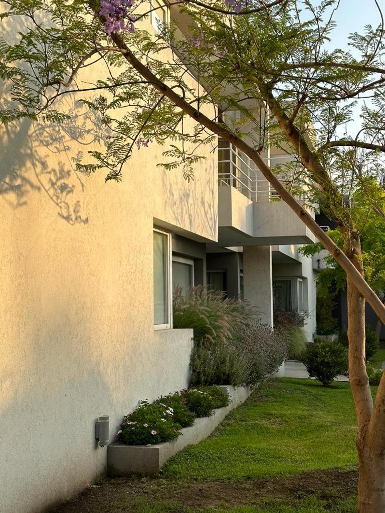 Departamento en el centro de lujan, calle mitre photo 4