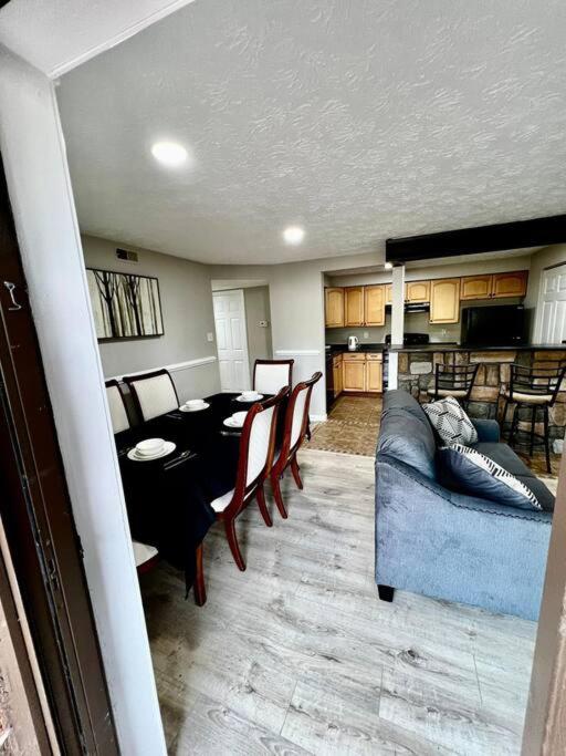 Cozy 2BR in Alexandria, VA photo 4