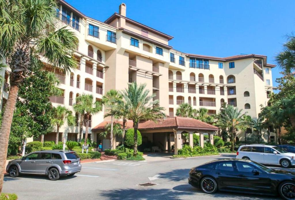 Upscale Oceanfront at AIP Resort photo 4