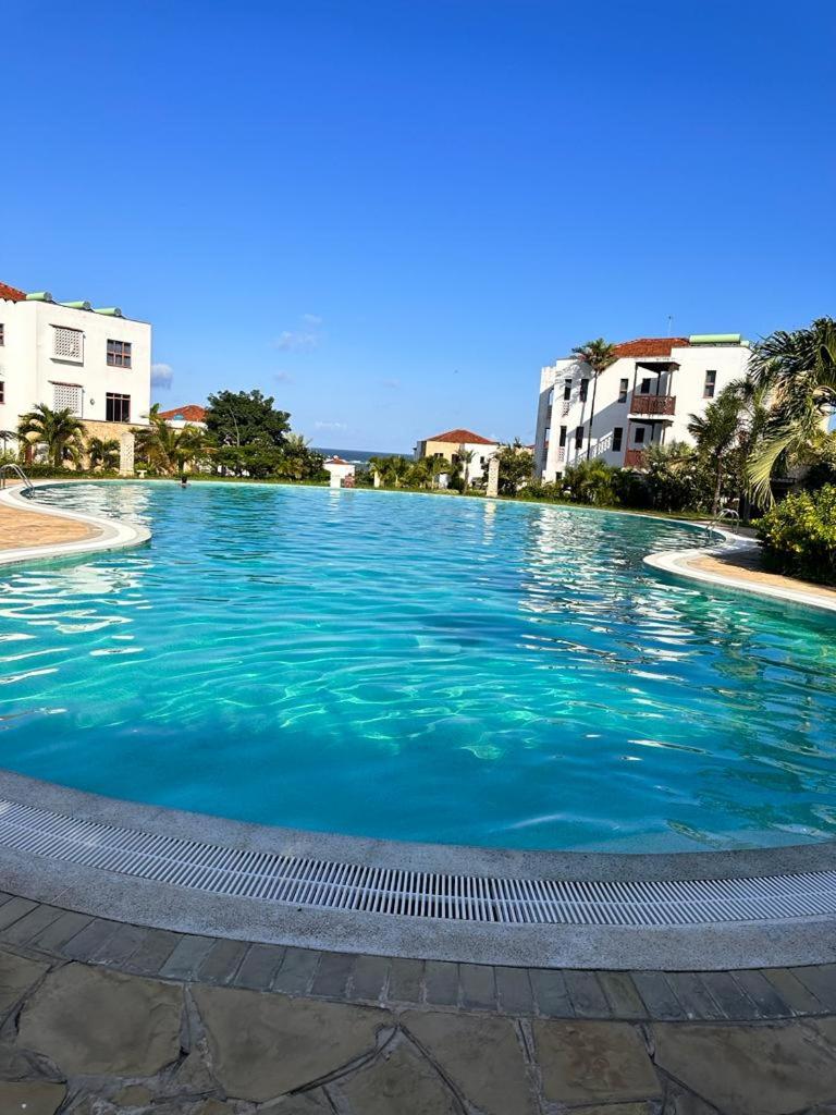 TAUSI HOMES Sultan Palace Beach Resort