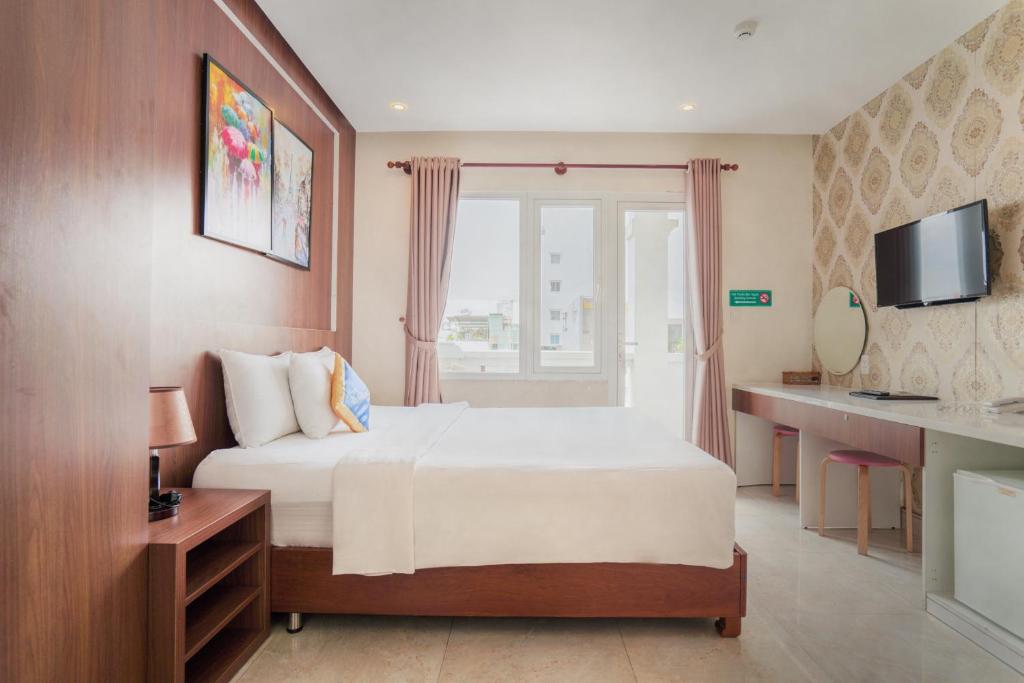 C'Lavie Hotel - Saigon Airport Hotel