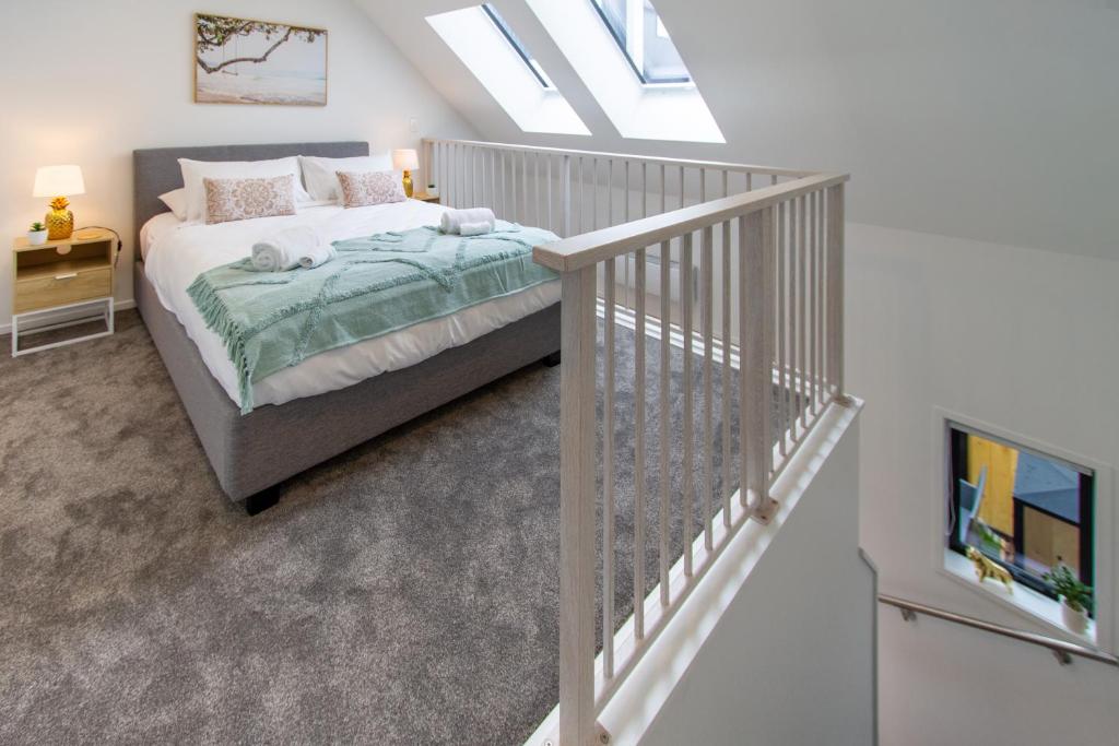 Botanic Bliss Bungalow: 1 bed loft