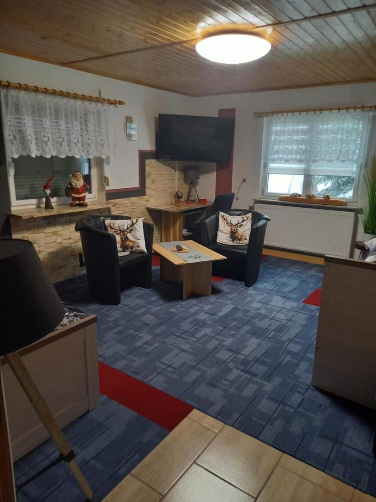 Monteur- und Ferienwohnung Waldrauschen photo 3