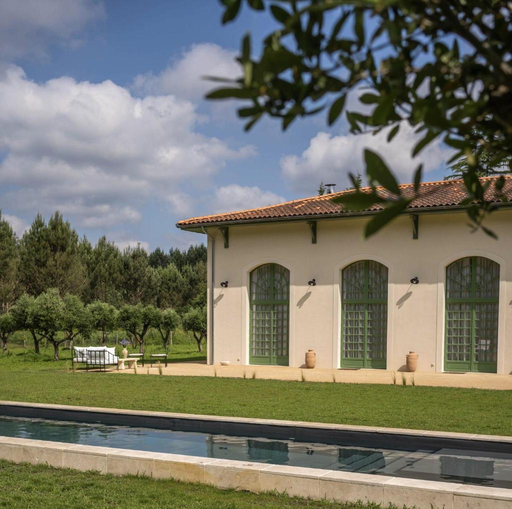 Luxueuse Villa avec piscine photo 2