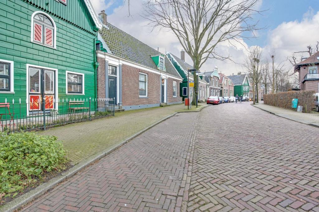Pakhuys bij de Zaanse Schans photo 3