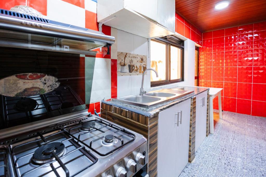 Vintage Charm Residence photo 4