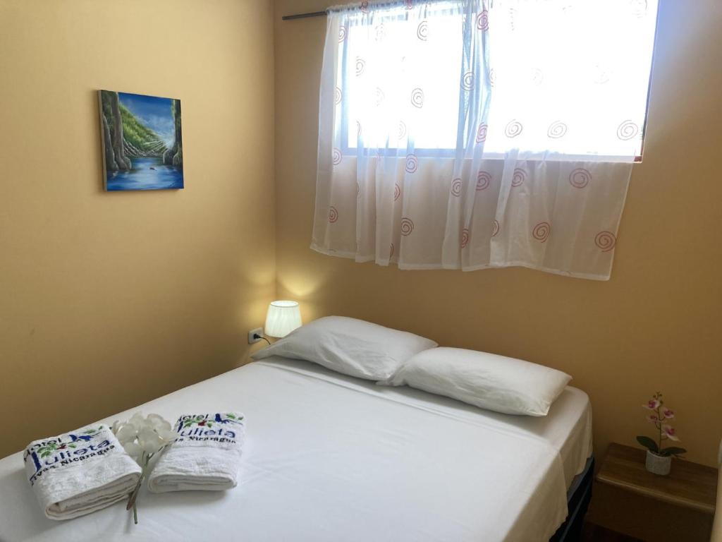 Hostel Julieta photo 3