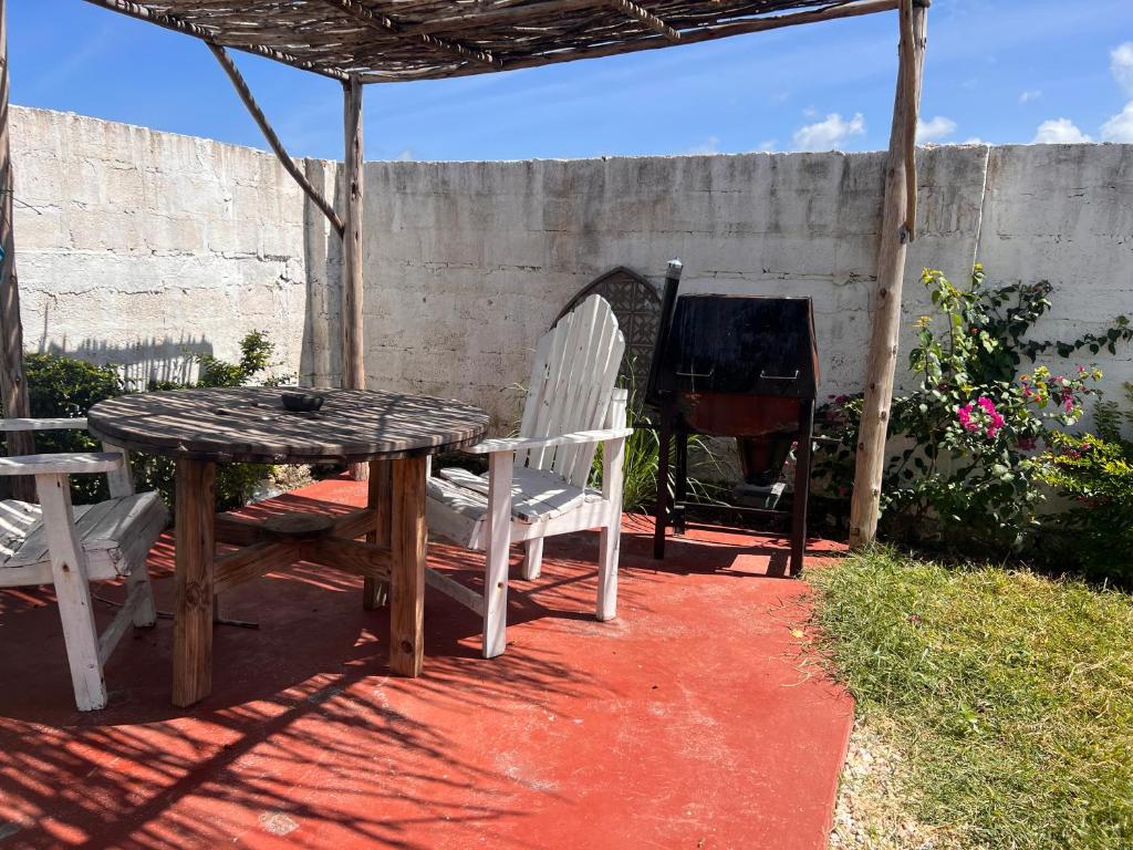 Maïsha House Makundochi Beach photo 3