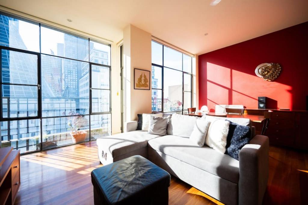 NOVA - Inner City Double Storey Loft With Views photo 1