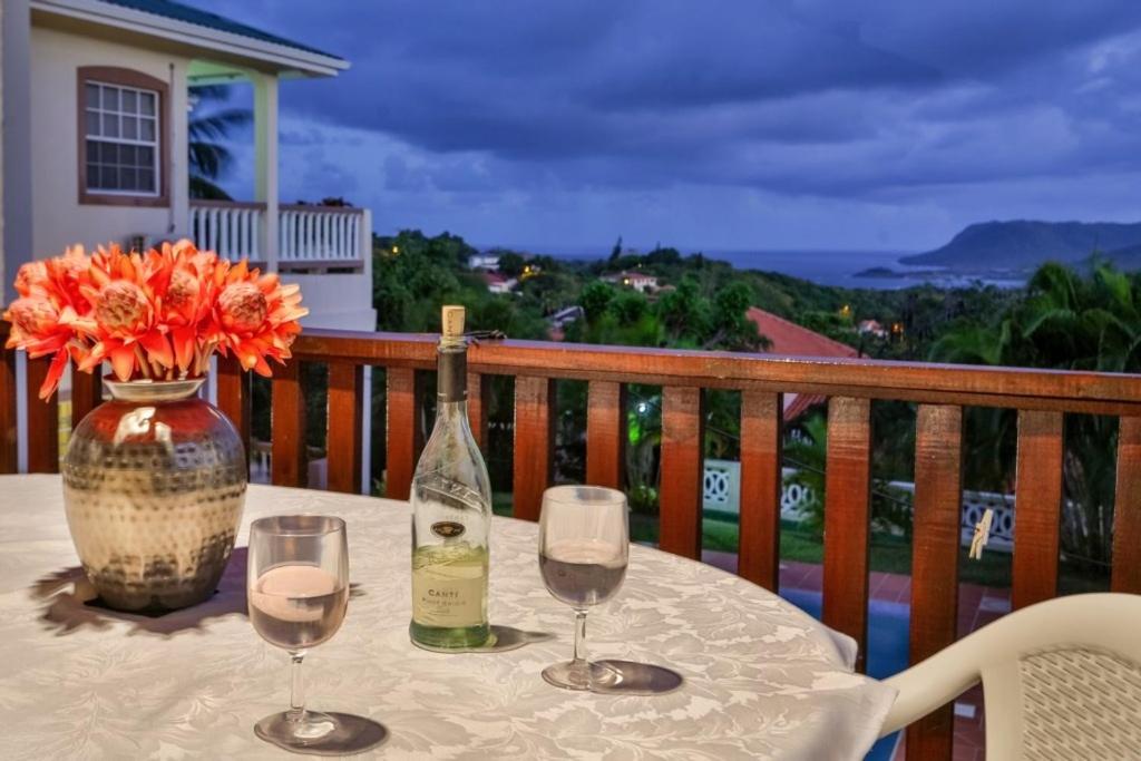 Newly renovated 3-bed spacious family home - Villa Decaj home photo 3