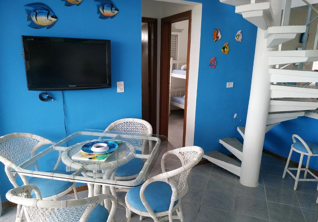 Apartamento de cobertura na beira mar e de frente para o mar. Vista maravilhosa. photo 4