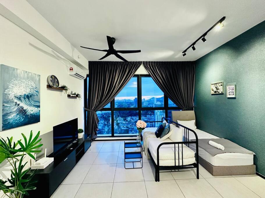 New URBAN SUITES Seaview Family Homestay by Heng Penang Homestay photo 4