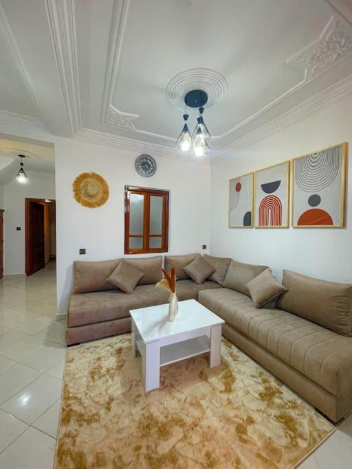 Moroccan Charm: Cozy Apartment with PrivateTerrace photo 2