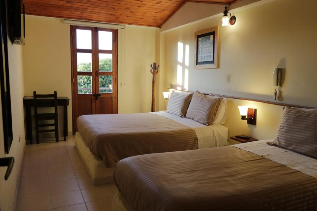 Hotel Calle Principal photo 2