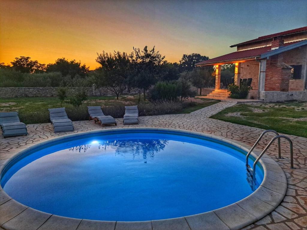 Villa Stone Pearl with heated swimming pool photo 4