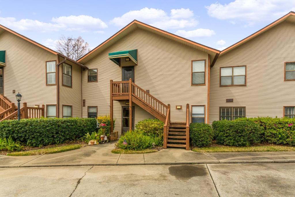 Harbour Oaks 418 image