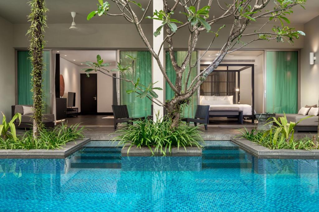 Twinpalms Phuket photo 1