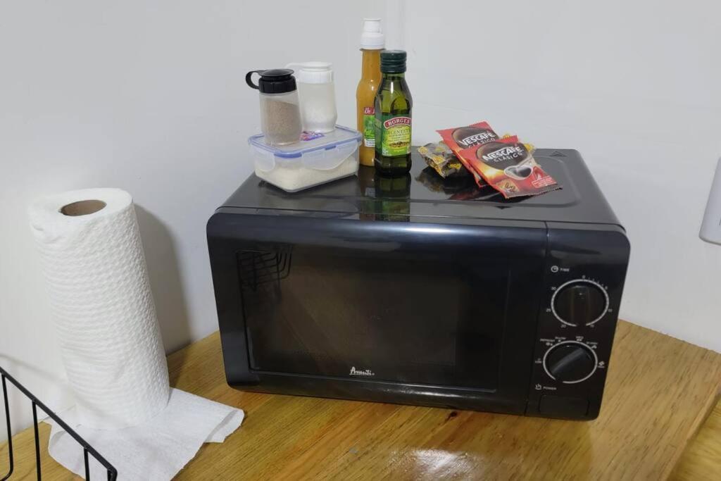 1 Bedroom Apartment in center of town. photo 4