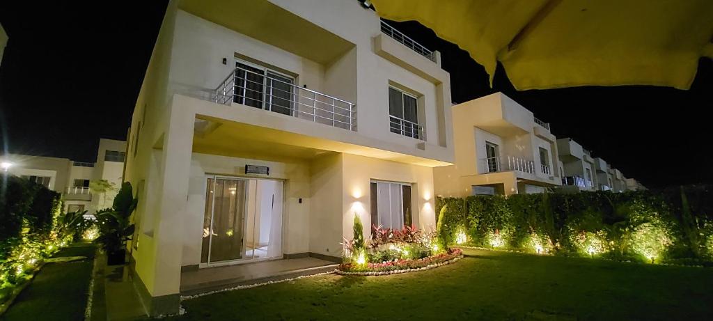 Villa X15-11 Grand Heights photo 1
