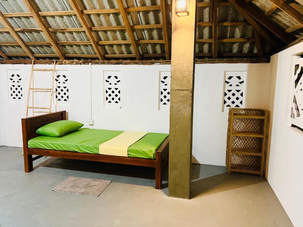 Bay Vista-Yala photo 4