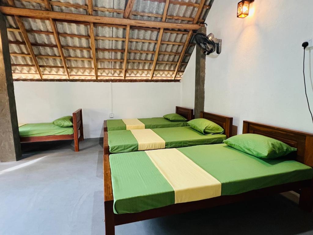 Bay Vista-Yala photo 3