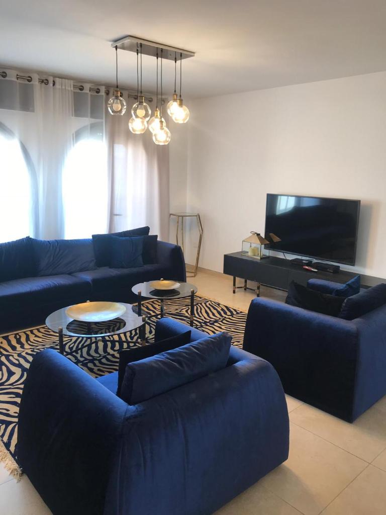 Harav Kuk Royal Suites - Alefimmoed photo 2