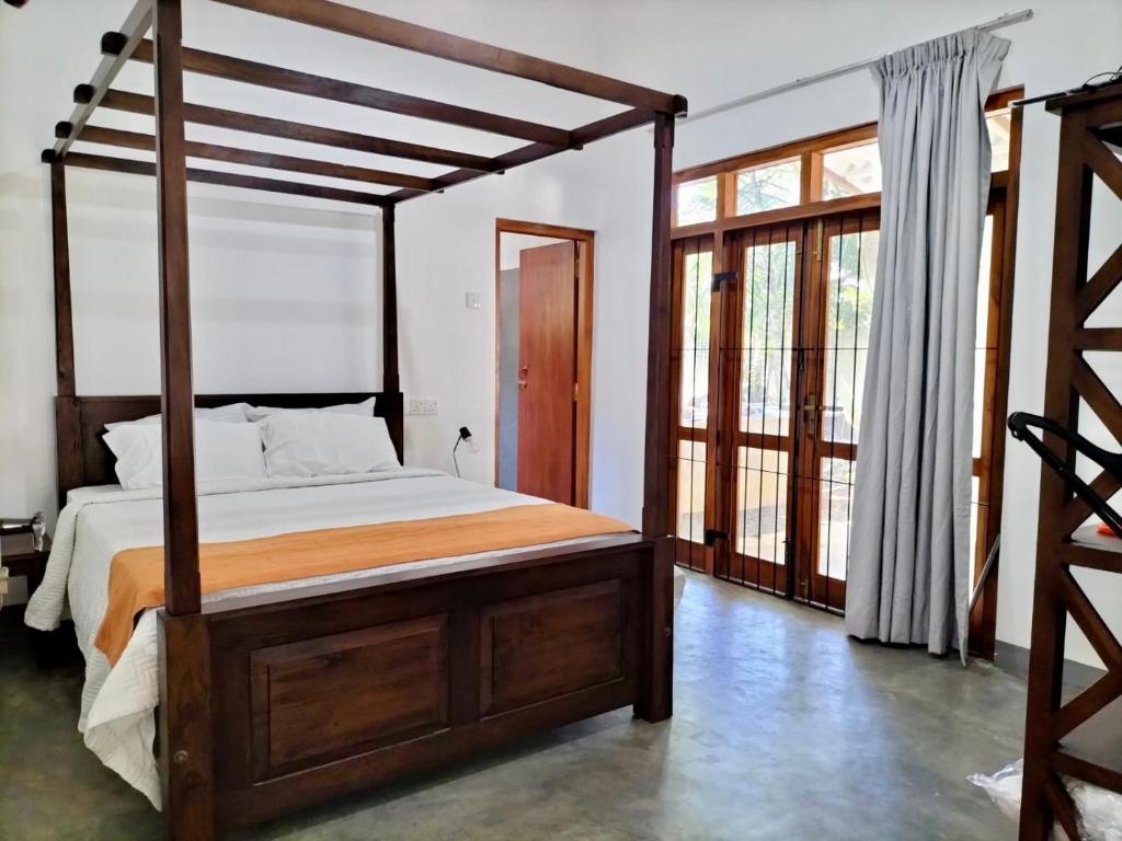 The Rook House in Hiriketiya photo 1