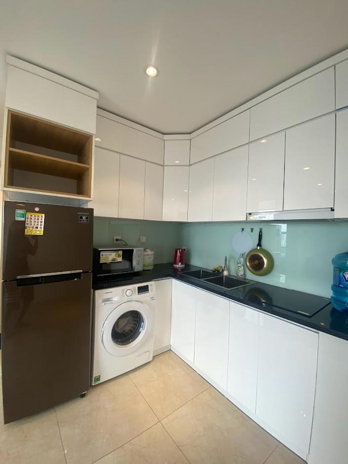 D'CAPTIALE TRAN DUY HUNG