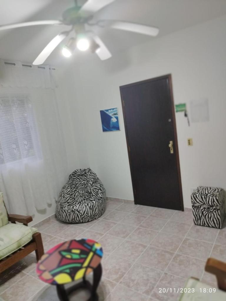 Apartamento em Peruíbe Seguro e Tranquilo photo 3