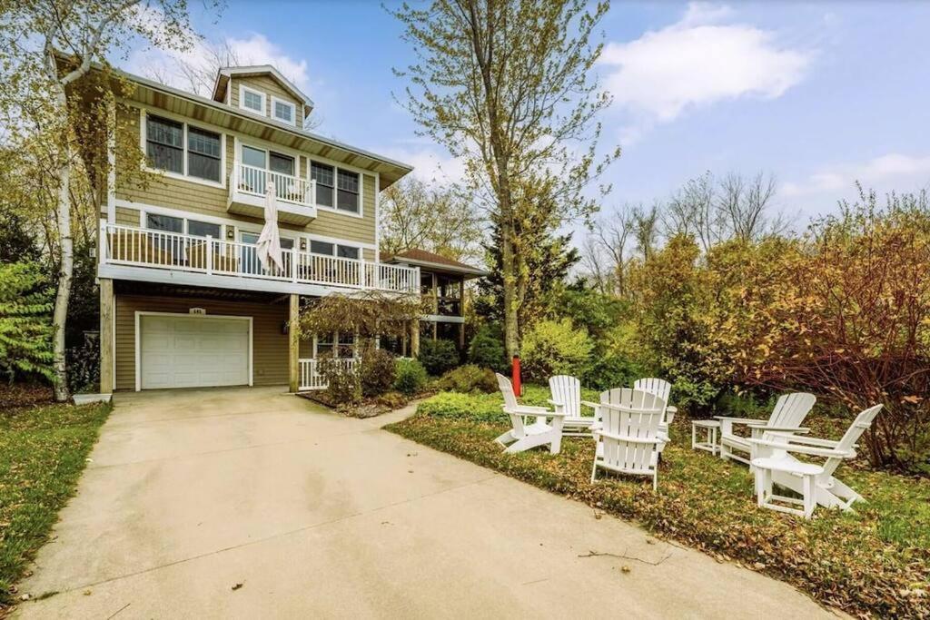 Newly Available Lakefront Retreat; Private Beach Access photo 4