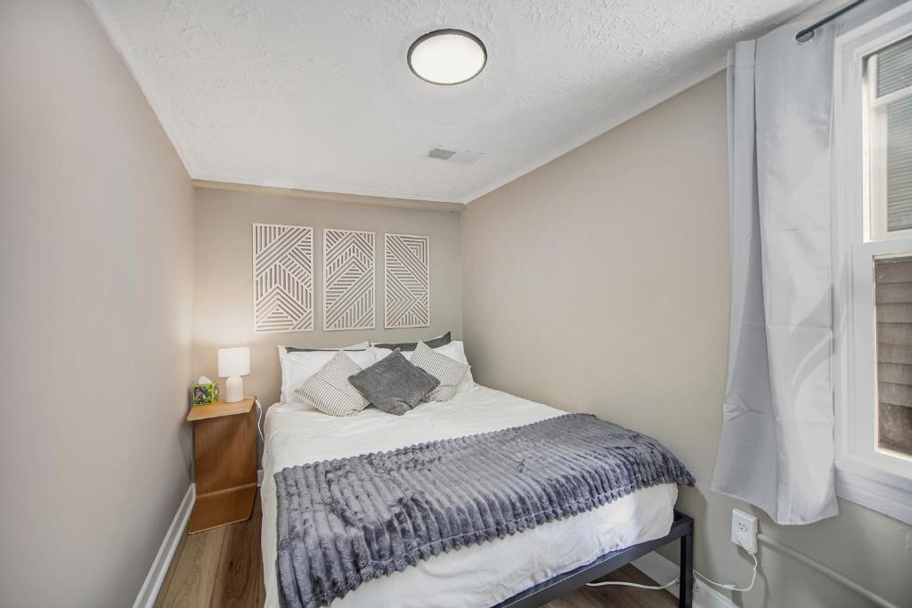 The Homey Haven - New Corporate Home Downtown photo 4