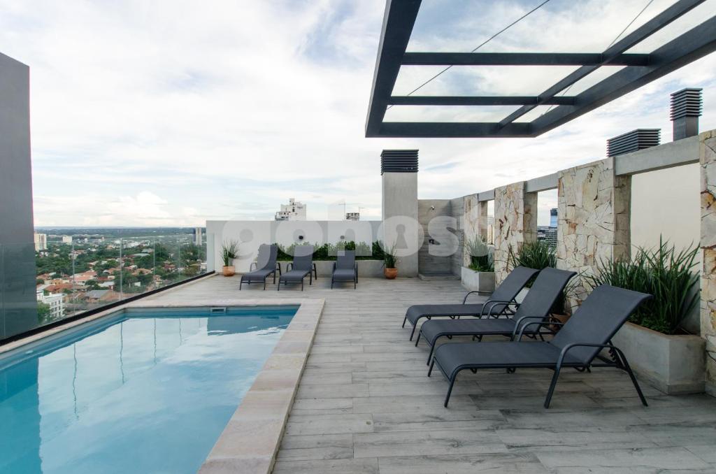 Two Bedroom Apartment In Las Lomas Neighborhood photo 1