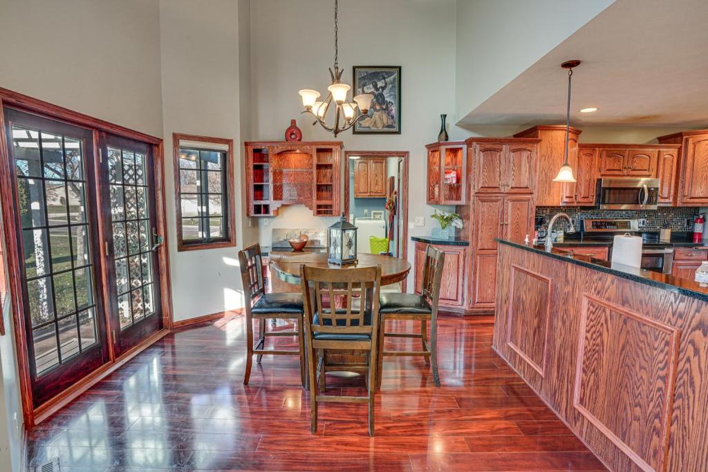 Family Vacation Rental Home about 1 Mi to Okabena Lake photo 1