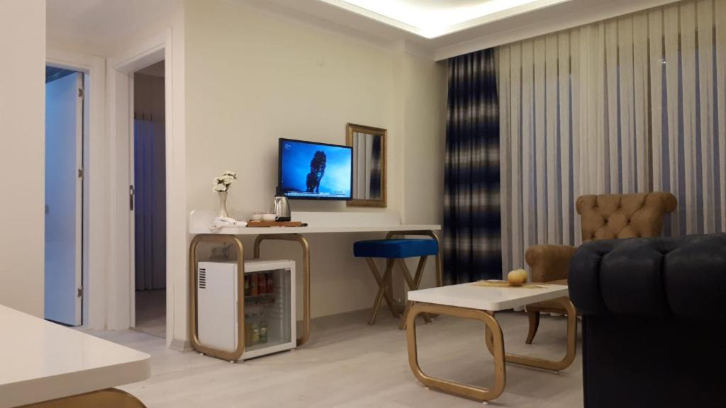 Mavili Suites photo 4