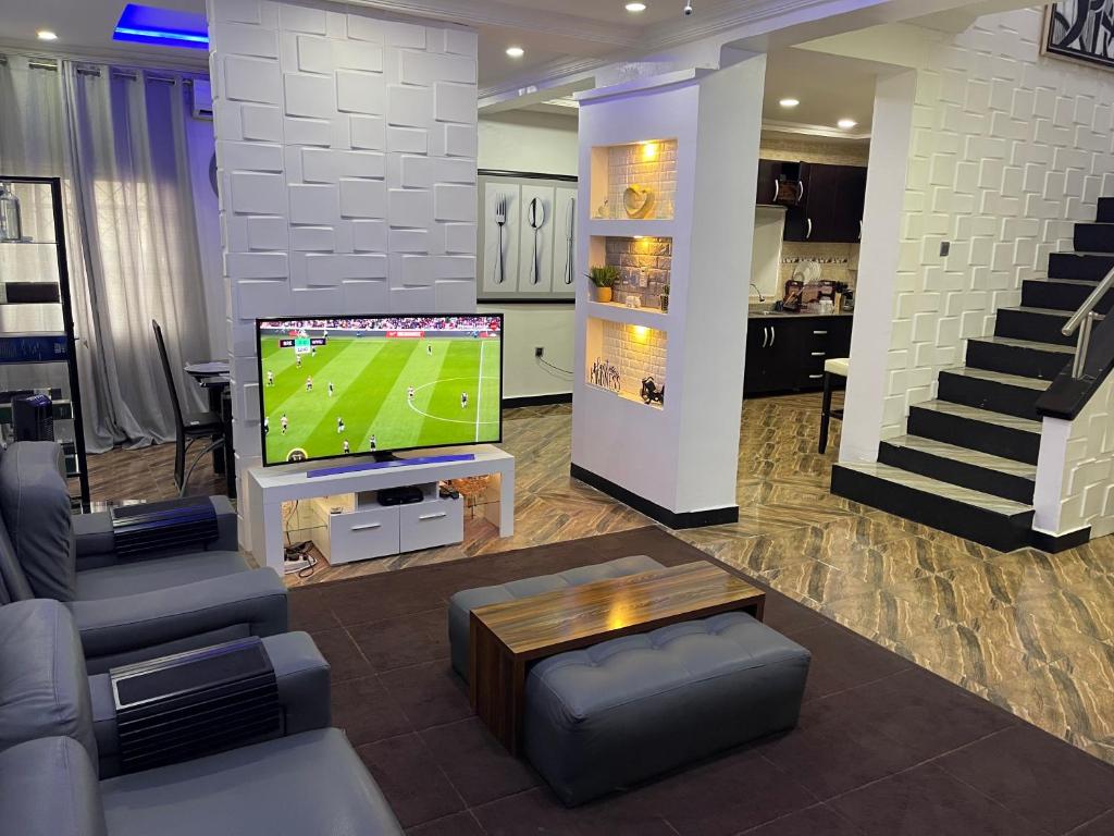 SNL Residence, Modern 4 Bedroom Duplex in Prime Location Asokoro Abuja