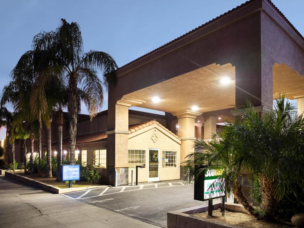 Dream Inn photo 3