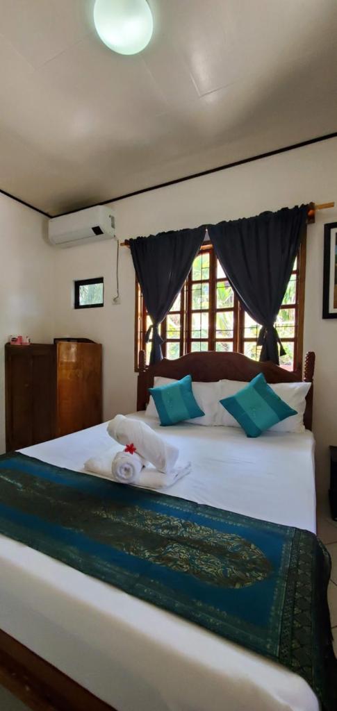 Private 1-BR Bungalow in Moalboal photo 3