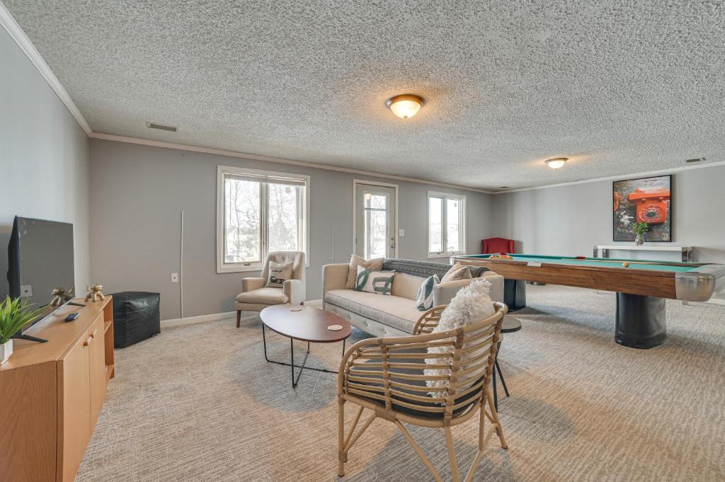 Family-Friendly Boyne Falls Home Golf, Ski and More photo 1