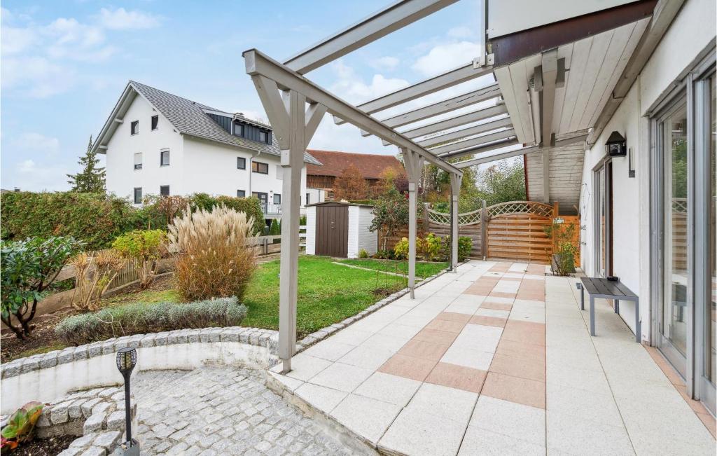 Stunning Apartment In Hergatz With Kitchen photo 1