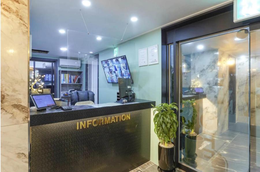 On & Off Hotel Bupyeong photo 2