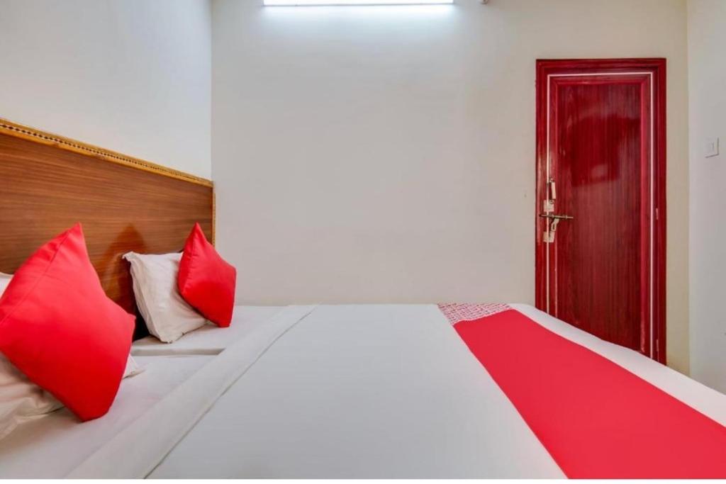Hotel Yuvaraj palace photo 2