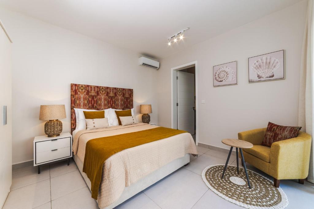 Apartment Beachfront Ocean Terraces Residence, Poste Lafayette-Apt-C3 - Tap to explore photos