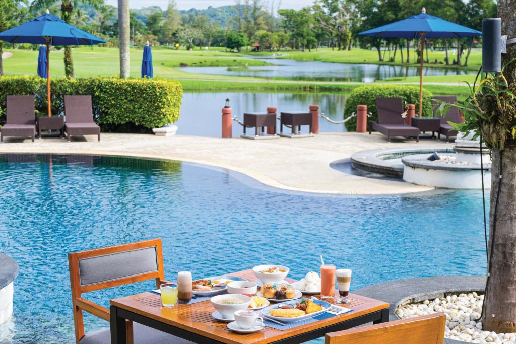 Homm Suites Laguna photo 4
